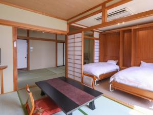 Hotel Koryu - Overview and Location