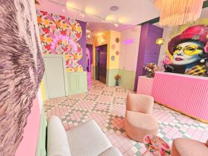 Hotel La Petite Rosa - Overview of Hotel La Petite Rosa