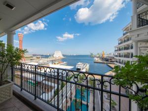 Hotel La Suite Kobe Harborland - Hotel Location and Overview