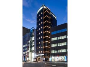 HOTEL LiVEMAX Akasaka - Room Features and Amenities
