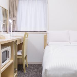 HOTEL MYSTAYS Higashi Ikebukuro - Amenities and Room Features