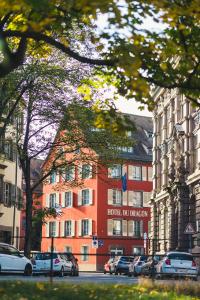 Hotel of the Dragon - Hotel Overview