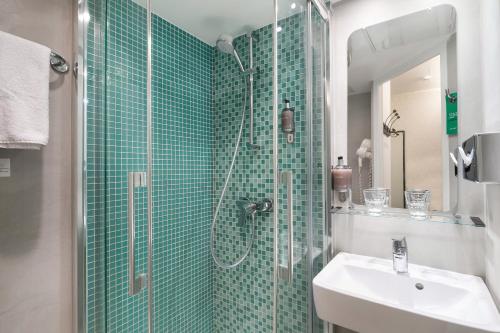 Hotel OHM by Happyculture - Location and Accessibility