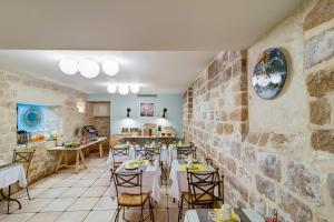 Hotel Palm - Astotel - Overview