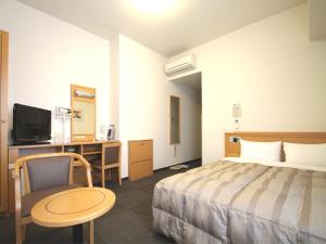 Hotel Route-Inn Nahatomariko - Location and Accessibility