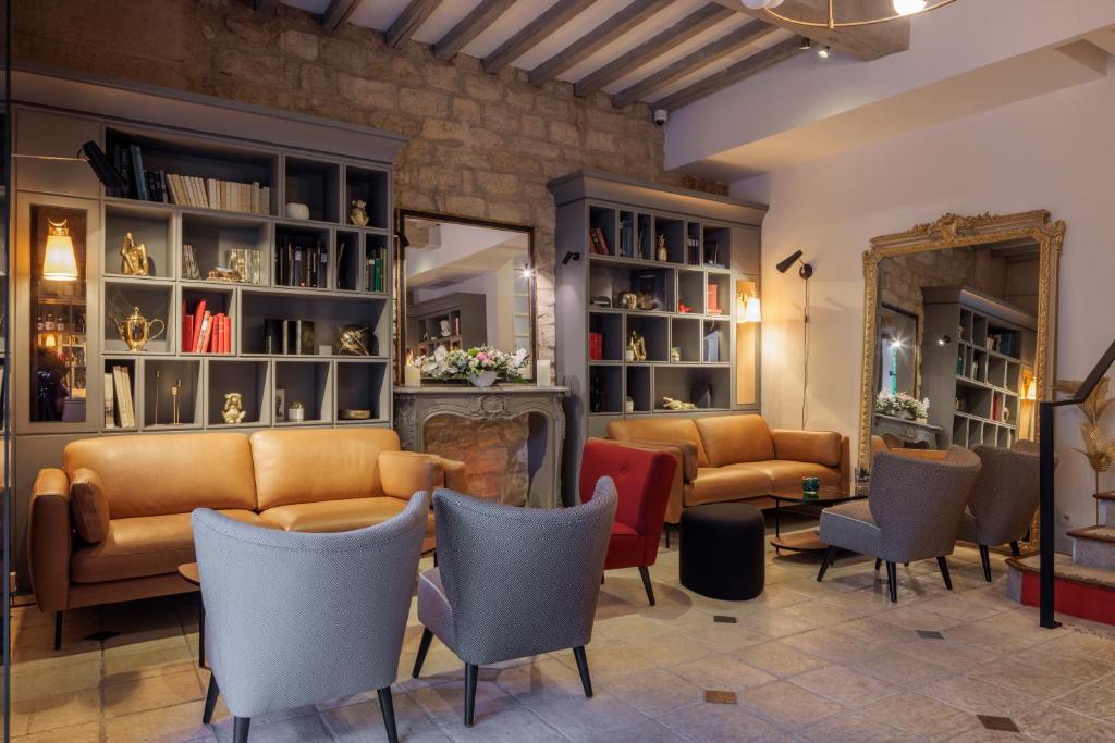 Hotel Saint Martin Bastille - Location and Accessibility