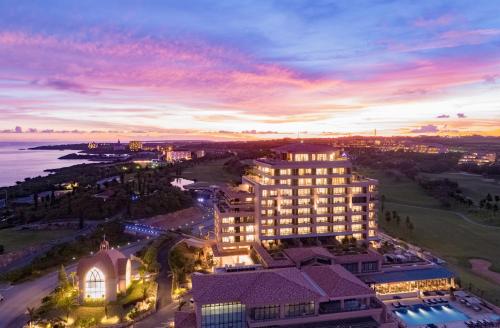 Hotel Shigira Mirage - General Information