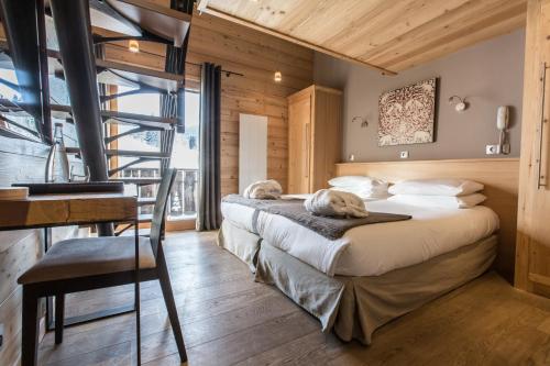 Hotel Spa Crychar - Location and Accessibility