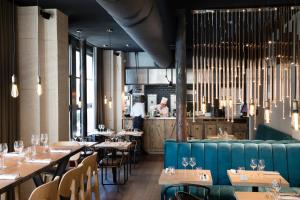 Hotel The Two Giraffes - Hotel Overview