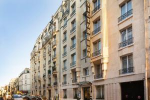 Hotel Victor Hugo Paris Kléber - Location and Accessibility