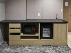 Hotel Villa Fontaine Tokyo-Otemachi - Room Features and Amenities