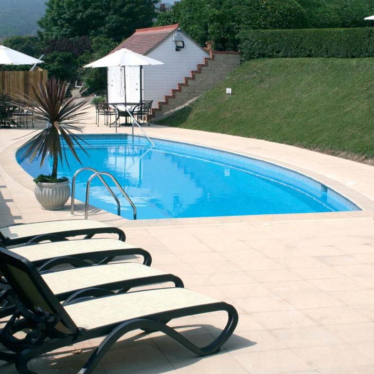 Hydro Hotel - Hotel Overview