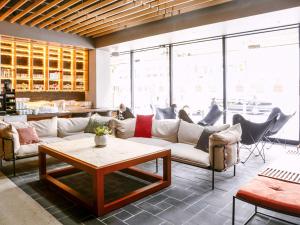 Ibis Osaka Umeda - Location and Accessibility
