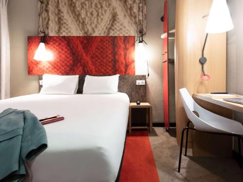 Ibis Paris Grands Boulevards Opera 9th - Location and Nearby Attractions
