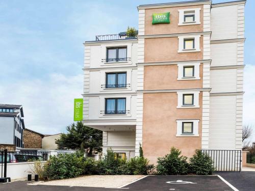 Ibis Styles Clamart Gare Grand Paris - Property Overview