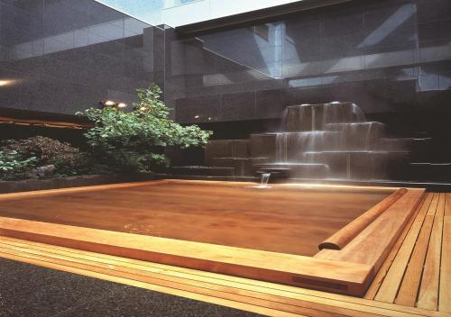 Jasmac Plaza Hotel - Hotel Overview