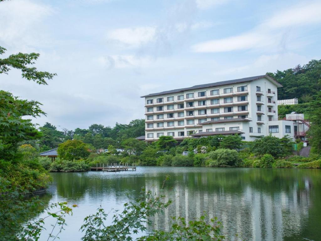 Kagamigaike Hekizantei Review