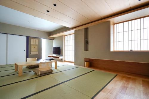 Kaminarimon Ryokan - Discover Tokyos Hidden Gem
