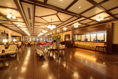 Kanazawa Hakuchoro Hotel Sanraku -Natural Hot Spring- - Hotel Overview