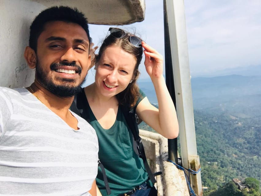 Kandy to Ambuluwawa by Tuk Tuk