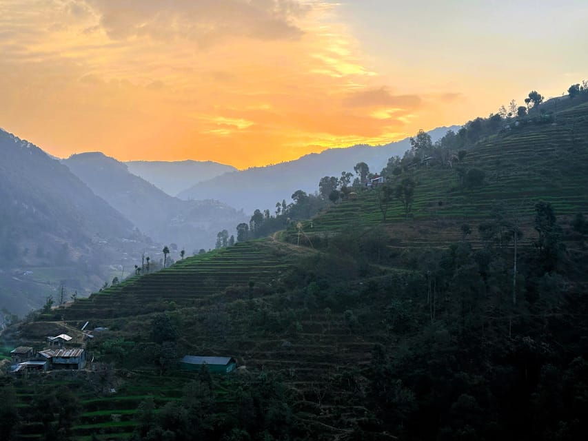 Kathmandu: Sunrise at Nagarkot & Hiking to Changunarayan