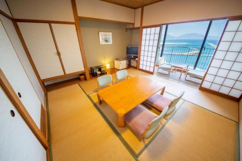 Kokumin Shukusha Marine Terrace Ashiya - Overview and Location
