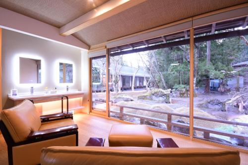 Koyasan Sanadabo Rengejoin - Mt. Koya, Zenjo-in Temple - Location and Accessibility