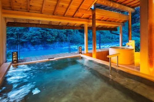 Kurobe Unazuki Onsen Togen - Overview and Location