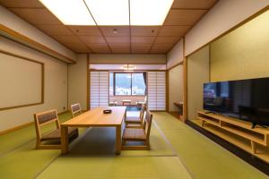 Kurobe Unazukionsen Yamanoha - Overview and Location