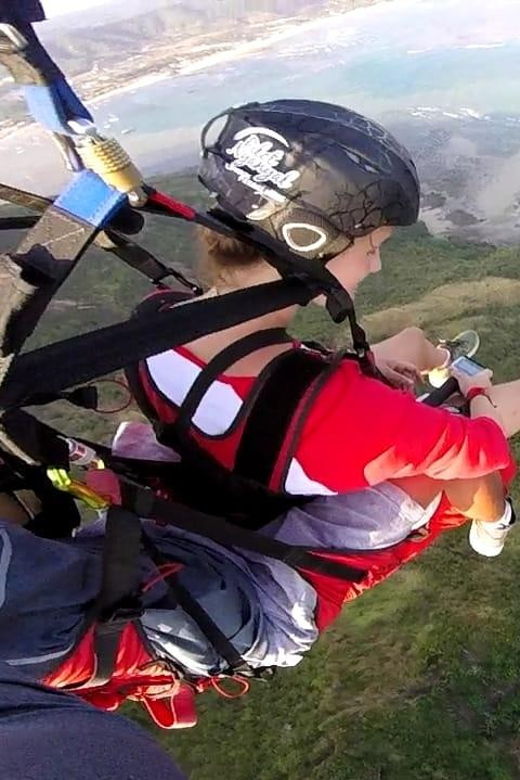 Kuta Lombok : Tandem Paragliding With Pilot & Beach Tour - Overview of Tandem Paragliding