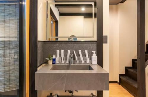 Kyoto-Toji House - Location and Accessibility