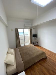 Lagoon Palace - Property Overview