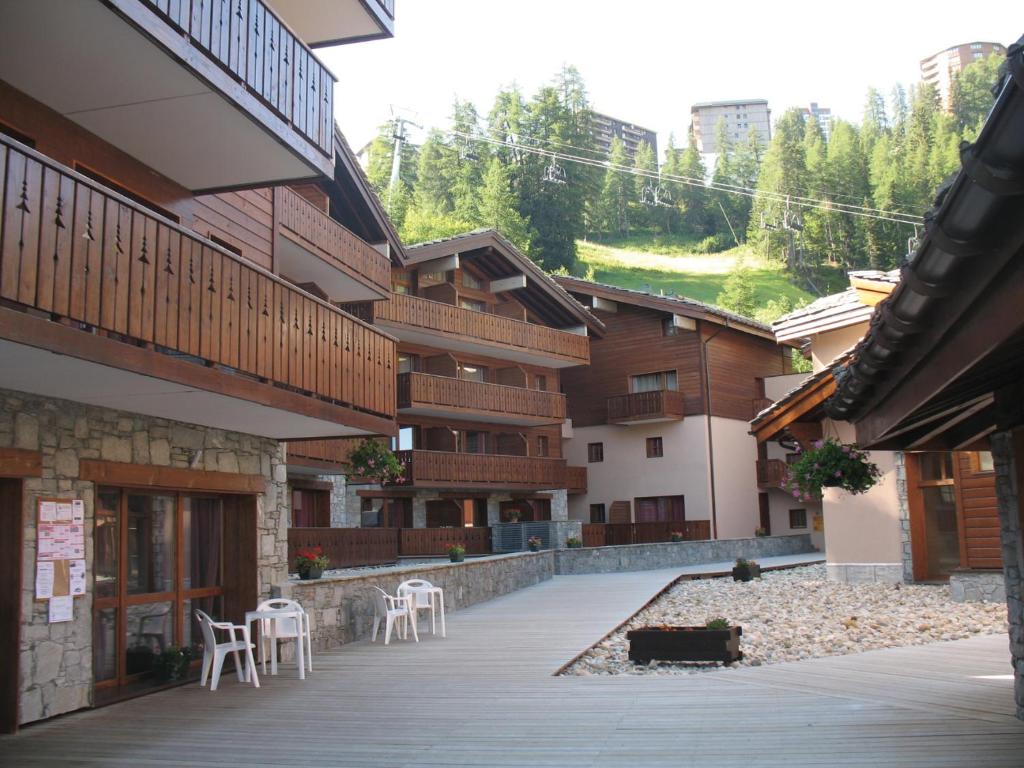Lagrange Holidays The Edelweiss Chalets - Property Overview