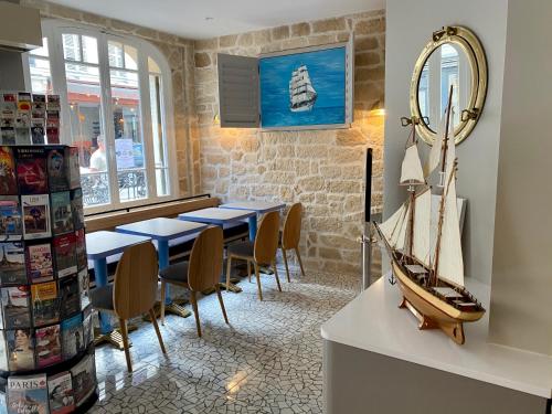 LAmiral - Hotel Overview