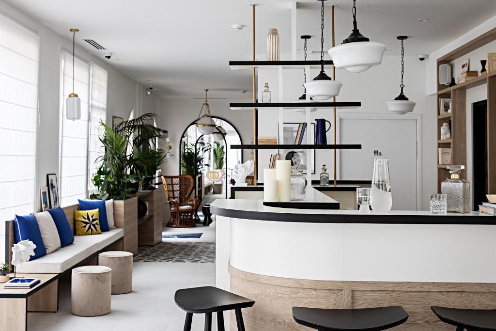 Le Riviera Collection, Signature Collection by Best Western - Overview of Le Riviera Collection