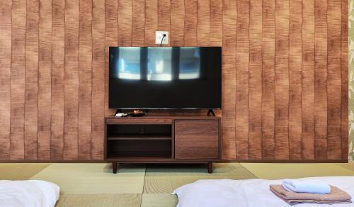 Leisurely Home · Namba 悠闲居·难波 - Location and Accessibility