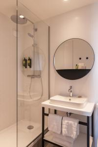 Leonardo Boutique Hotel Paris Opera - Location and Accessibility