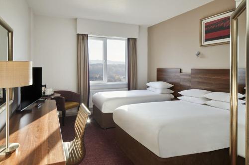 Leonardo Hotel Newcastle - Convenient Location and Accessibility