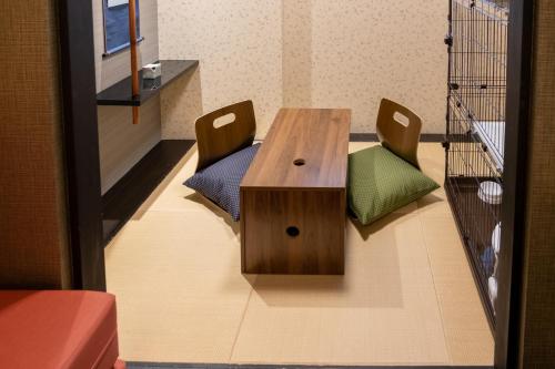 Little Hotel Kyoto Karasuma Takatsuji - Hotel Overview