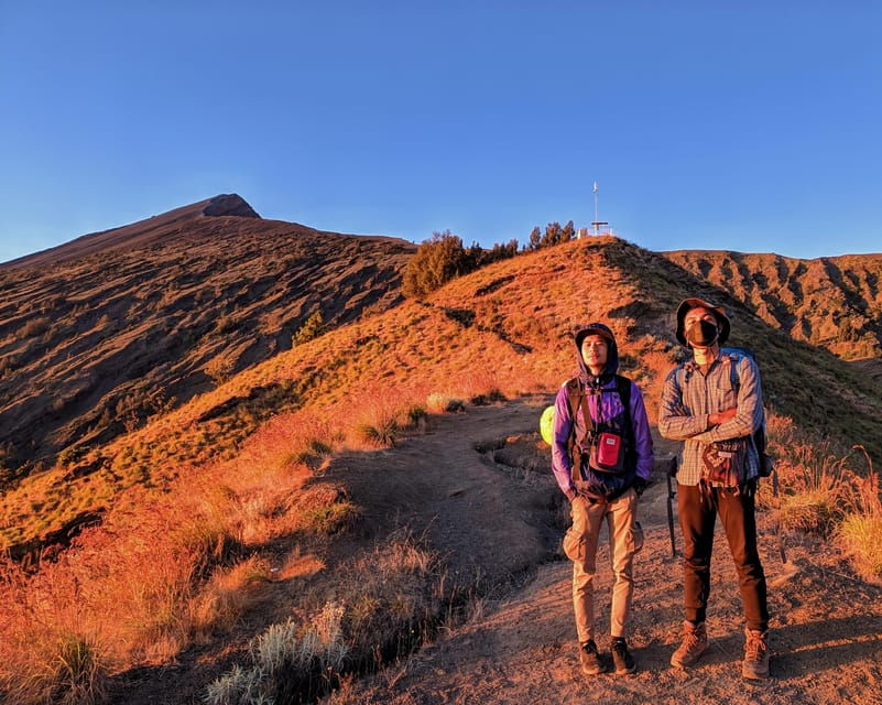 Lombok :Rinjani Hiking Via Sembalun And Torean. Best Seller