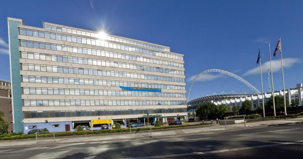 London - Wembley International Hotel - Hotel Overview and Location
