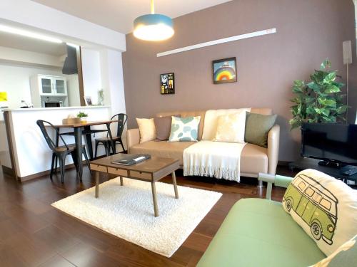 Luana Lea Karate Kaikan Mae - Accommodation Options