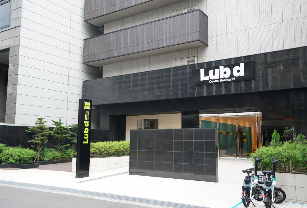 Lub D Osaka Honmachi - Near Dotonbori & Next to Hommachi Station - Hotel Location and Accessibility
