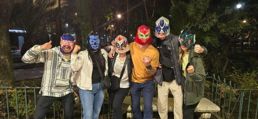 Lucha Libre Experience and Mezcal Tasting in Mexico City