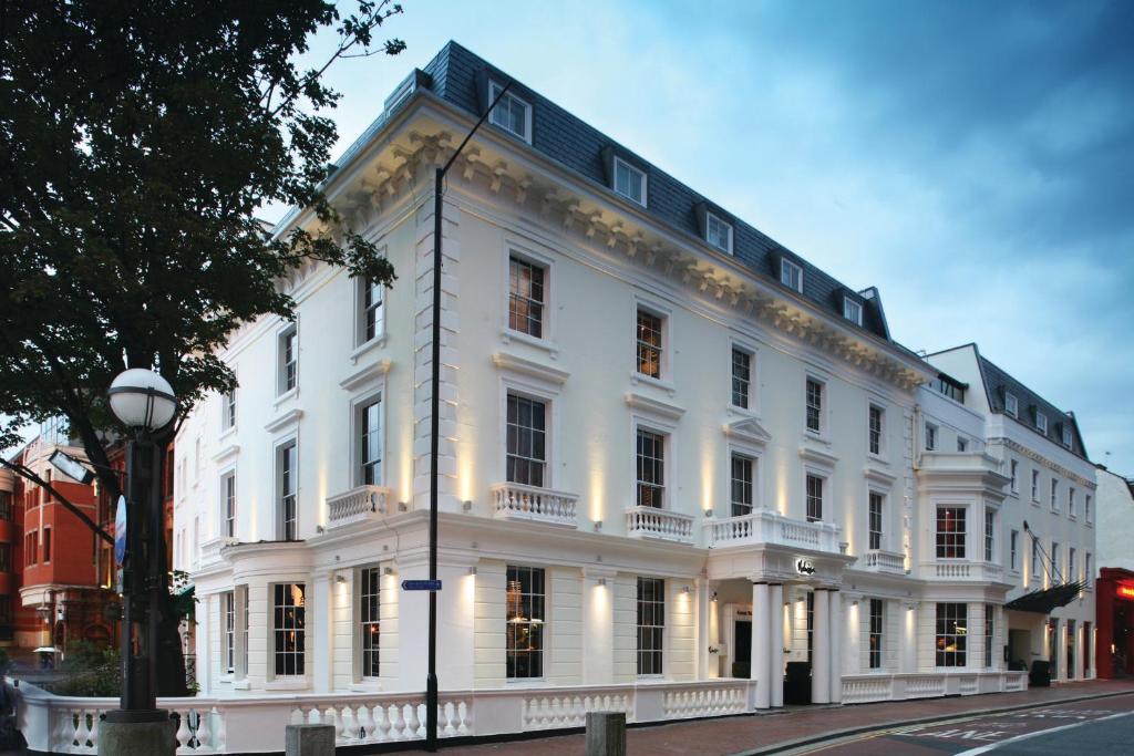 Malmaison Reading Review