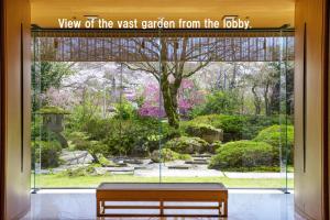 Manten No Tsujinoya - Overview of Manten No Tsujinoya