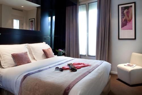 Marceau Champs-Elysées - Hotel Overview