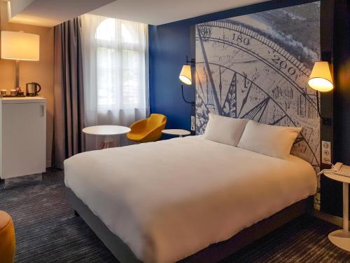 Mercure Beauvais Centre Cathedral - Hotel Overview