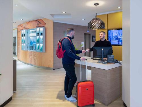 Mercure Nice Centre Grimaldi - Hotel Overview