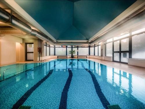 Mercure Nottingham Sherwood - Hotel Overview and Location